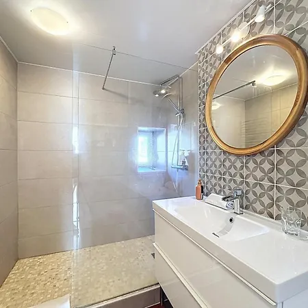 Apartmán F2 Refait A Neuf, Idealement Situe Clermont-Ferrand